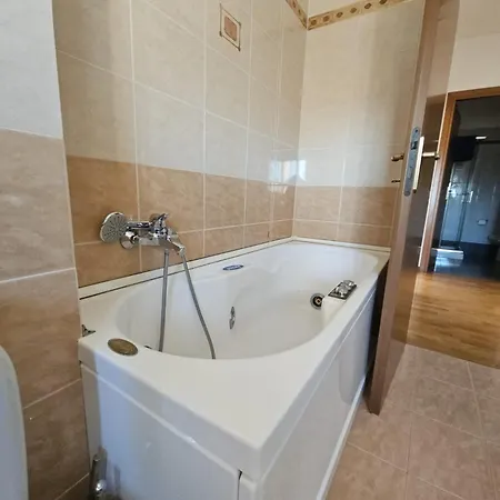 La Casa Di Giacomo Apartment