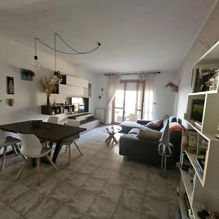 Apartment La Casa Di Giacomo *